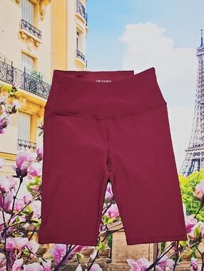 Calia High Rise Burgundy Bike Shorts XS New